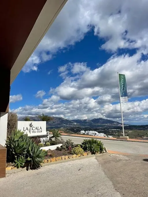 Golf, Sea And Mountain Views Διαμέρισμα La Cala De Mijas