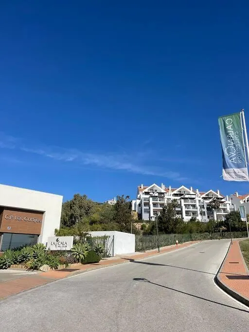 卡拉德米哈斯Golf, Sea And Mountain Views公寓